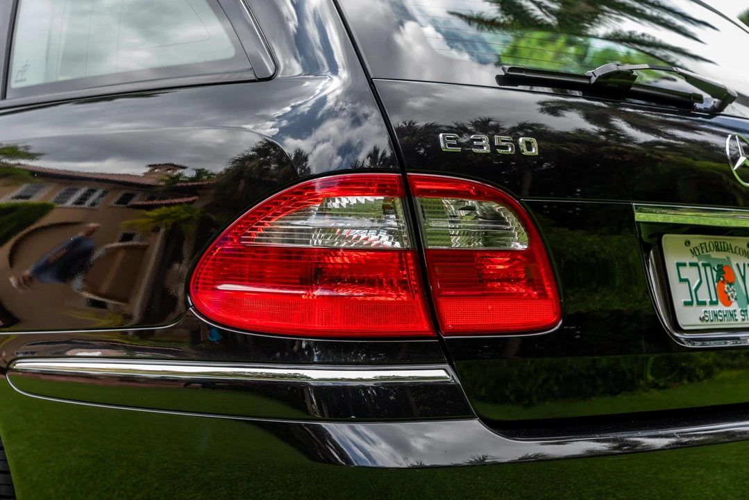 2007 Mercedes-Benz W211 E-Class - Image 16 of 31