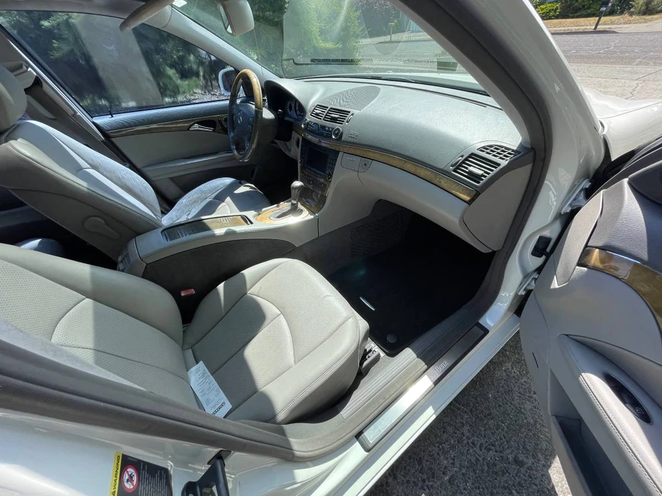 2007 Mercedes-Benz W211 E-Class - Image 12 of 14