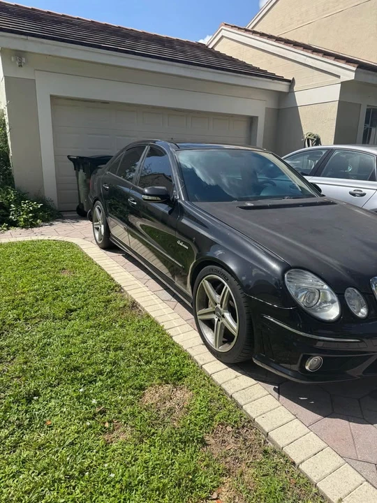 2007 Mercedes-Benz W211 E 55 & E 63 AMG - Image 2 of 2