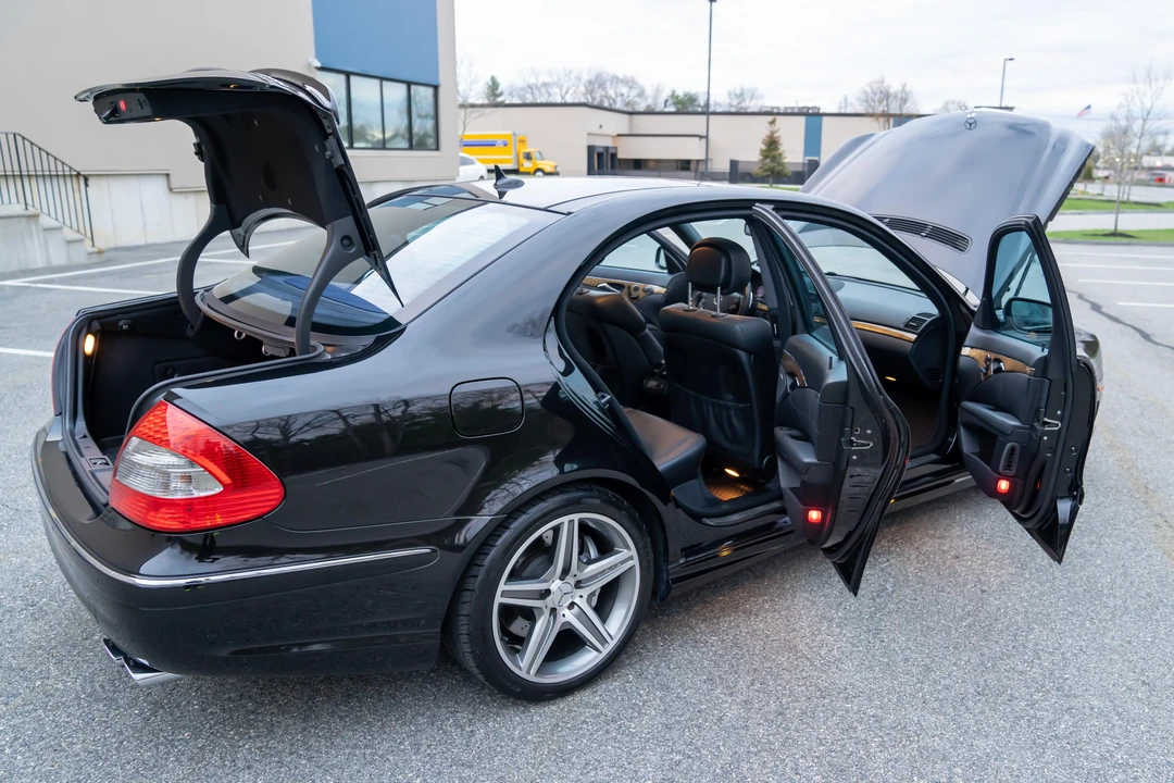 2007 Mercedes-Benz W211 E 55 & E 63 AMG - Image 16 of 31