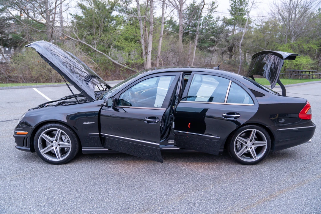 2007 Mercedes-Benz W211 E 55 & E 63 AMG - Image 14 of 31