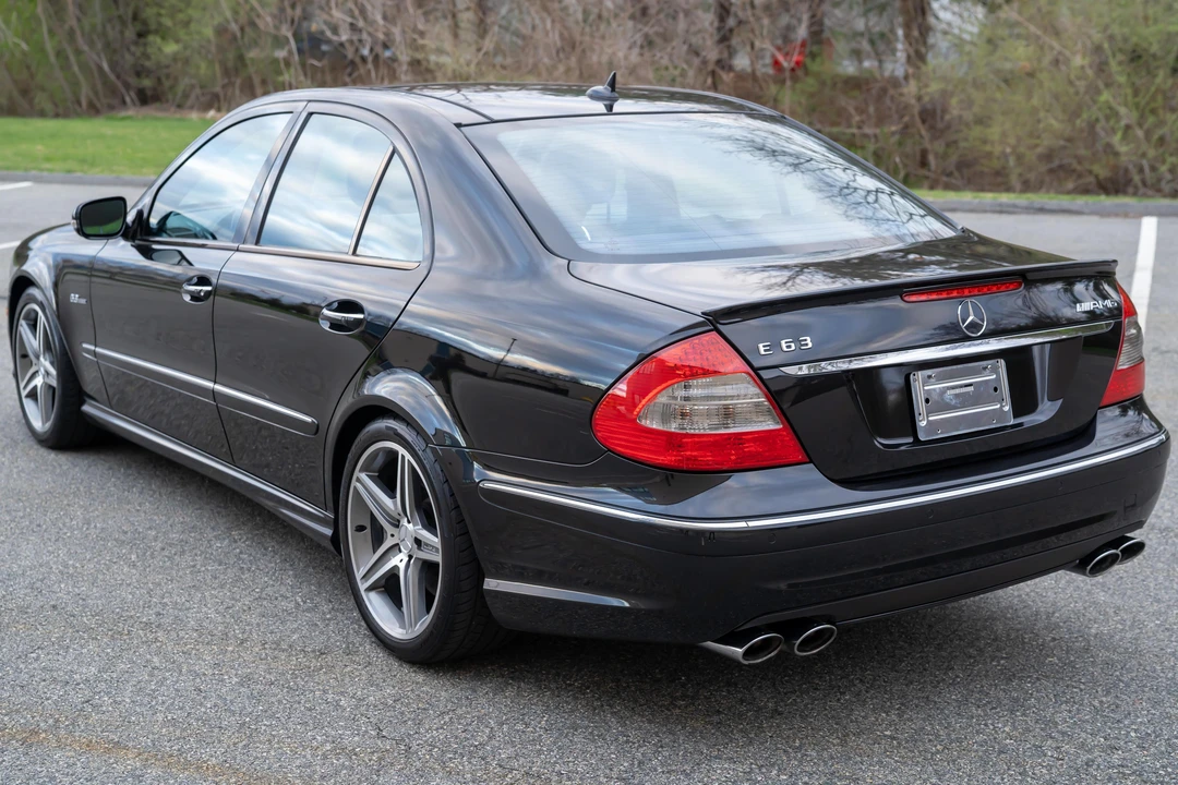 2007 Mercedes-Benz W211 E 55 & E 63 AMG - Image 4 of 31