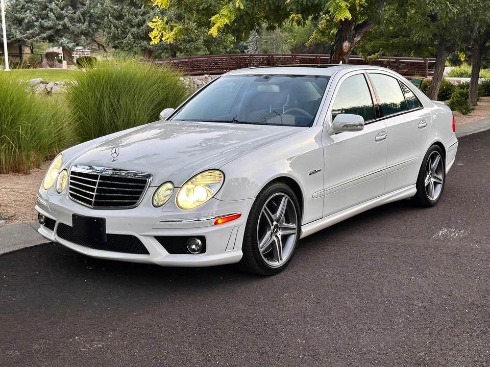 2007 Mercedes-Benz W211 E 55 & E 63 AMG - Image 8 of 31