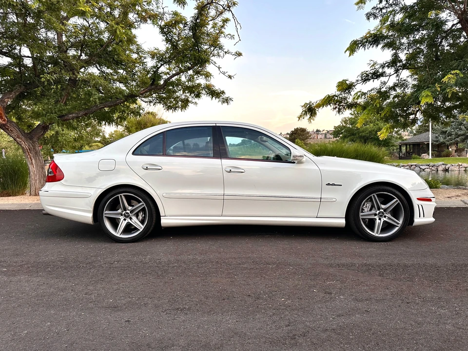2007 Mercedes-Benz W211 E 55 & E 63 AMG - Image 17 of 31