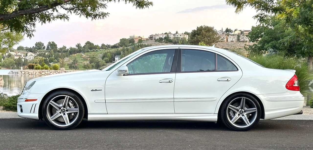 2007 Mercedes-Benz W211 E 55 & E 63 AMG - Image 11 of 31