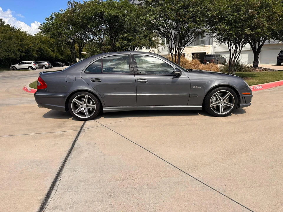 2007 Mercedes-Benz W211 E 55 & E 63 AMG - Image 14 of 31