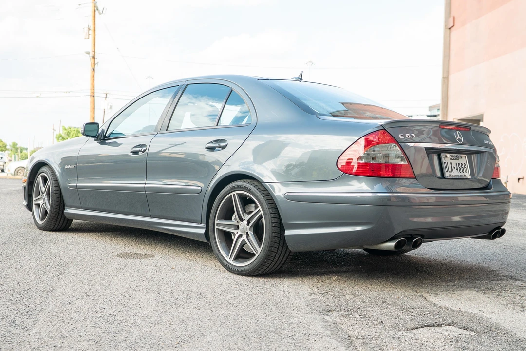 2007 Mercedes-Benz W211 E 55 & E 63 AMG - Image 4 of 31