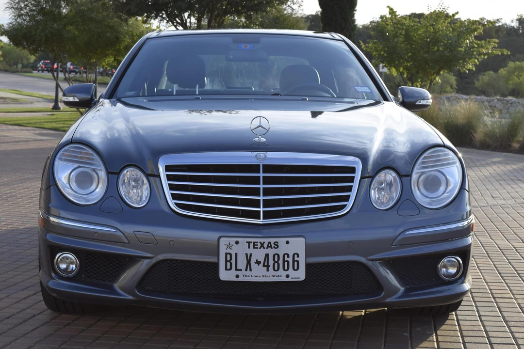 2007 Mercedes-Benz W211 E 55 & E 63 AMG - Image 2 of 31