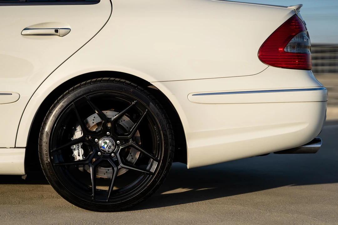 2007 Mercedes-Benz W211 E 55 & E 63 AMG - Image 19 of 31