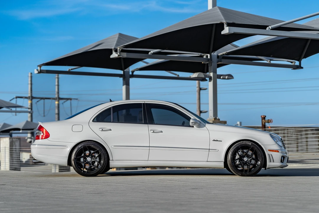 2007 Mercedes-Benz W211 E 55 & E 63 AMG - Image 8 of 31