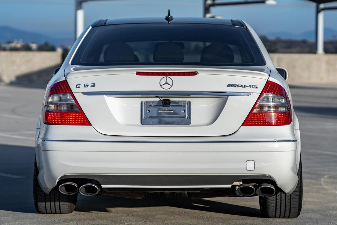 2007 Mercedes-Benz W211 E 55 & E 63 AMG - Image 5 of 31
