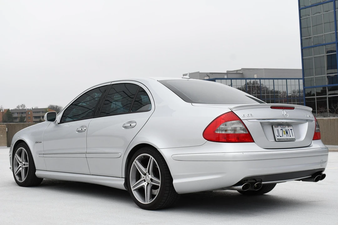2007 Mercedes-Benz W211 E 55 & E 63 AMG - Image 4 of 31