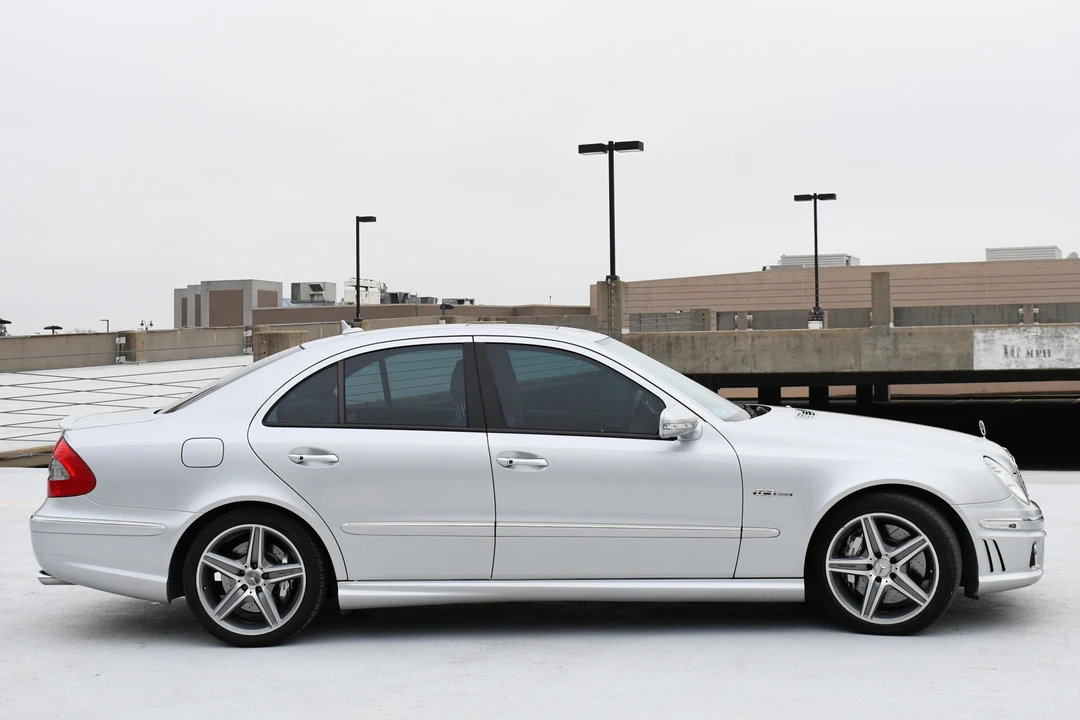 2007 Mercedes-Benz W211 E 55 & E 63 AMG - Image 3 of 31