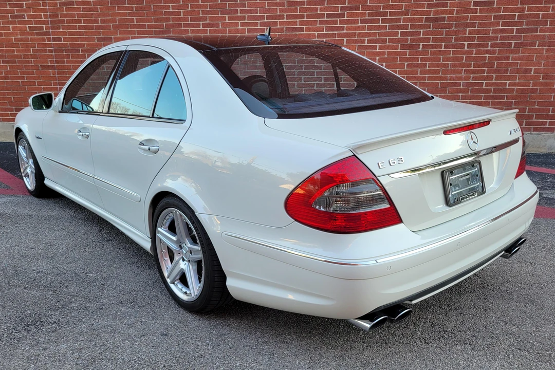 2007 Mercedes-Benz W211 E 55 & E 63 AMG - Image 4 of 31