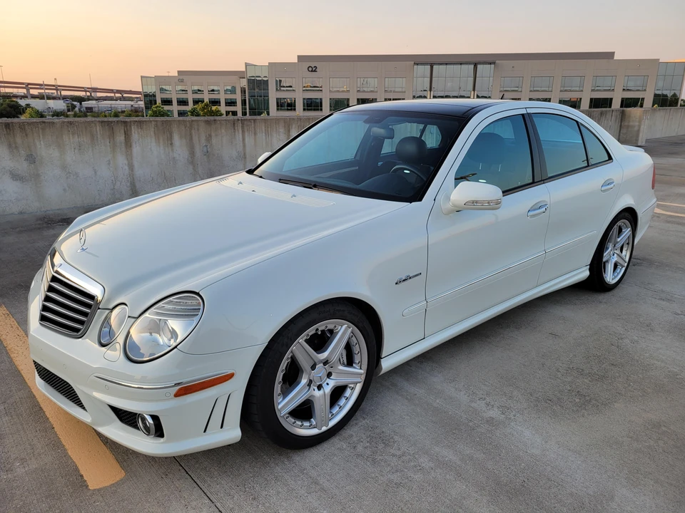 2007 Mercedes-Benz W211 E 55 & E 63 AMG - Image 9 of 31