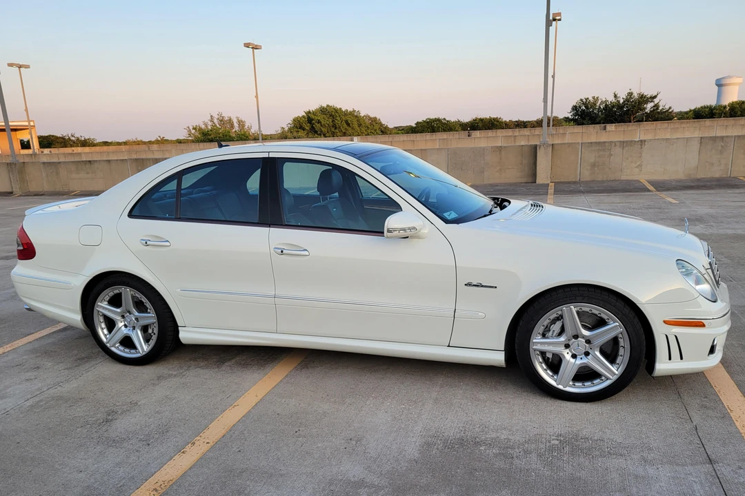 2007 Mercedes-Benz W211 E 55 & E 63 AMG - Image 3 of 31