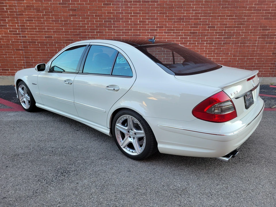 2007 Mercedes-Benz W211 E 55 & E 63 AMG - Image 17 of 31
