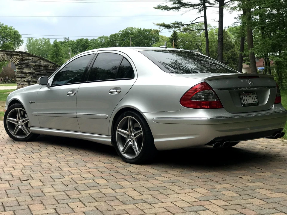 2007 Mercedes-Benz W211 E 55 & E 63 AMG - Image 11 of 30
