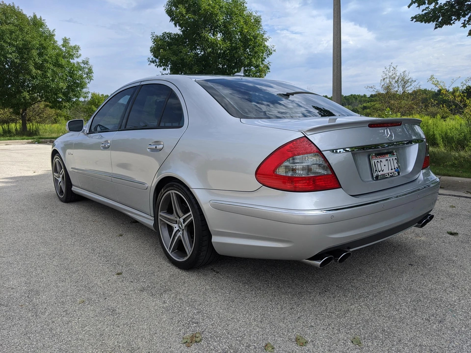2007 Mercedes-Benz W211 E 55 & E 63 AMG - Image 4 of 30