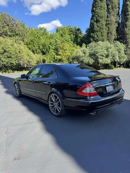 2007 Mercedes-Benz W211 E 55 & E 63 AMG - Image 4 of 31