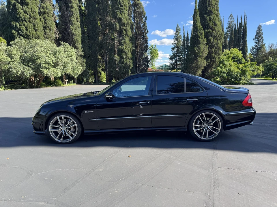 2007 Mercedes-Benz W211 E 55 & E 63 AMG - Image 3 of 31