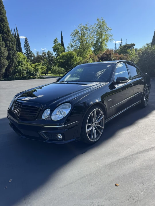 2007 Mercedes-Benz W211 E 55 & E 63 AMG - Image 2 of 31