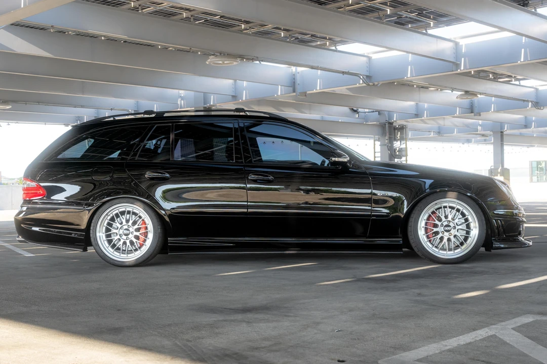 2007 Mercedes-Benz W211 E 55 & E 63 AMG - Image 17 of 31