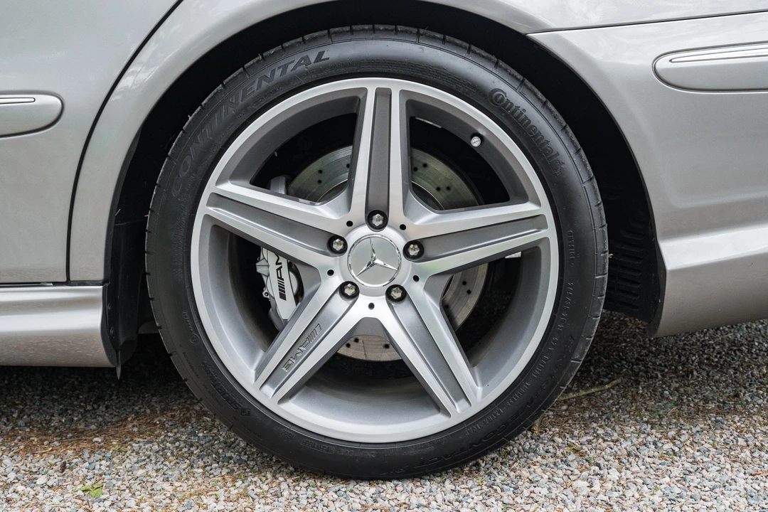 2007 Mercedes-Benz W211 E 55 & E 63 AMG - Image 19 of 31