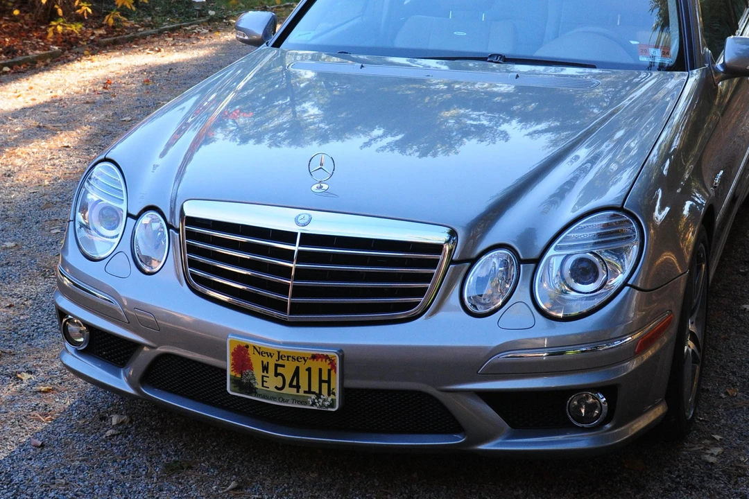 2007 Mercedes-Benz W211 E 55 & E 63 AMG - Image 11 of 31