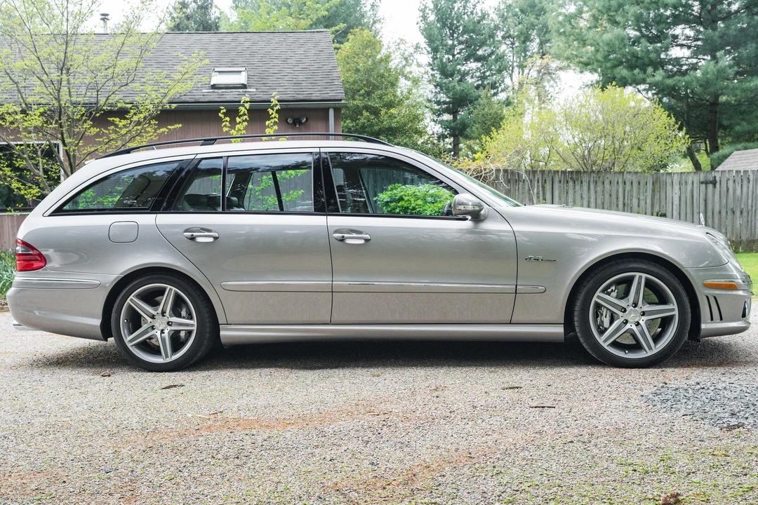 2007 Mercedes-Benz W211 E 55 & E 63 AMG - Image 3 of 31