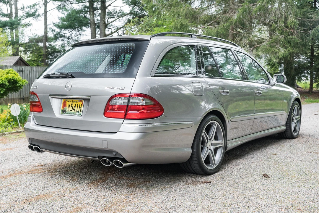 2007 Mercedes-Benz W211 E 55 & E 63 AMG - Image 7 of 31