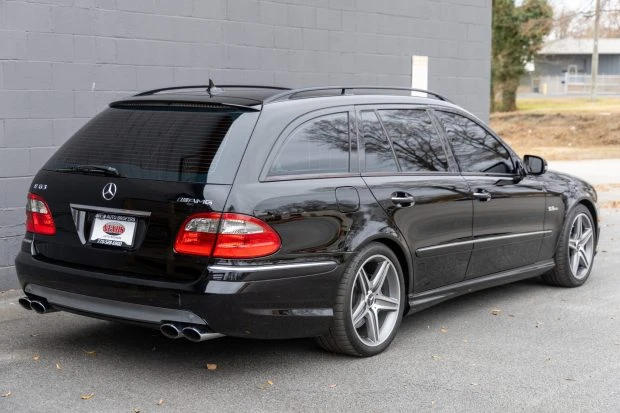 2007 Mercedes-Benz W211 E 55 & E 63 AMG - Image 2 of 8