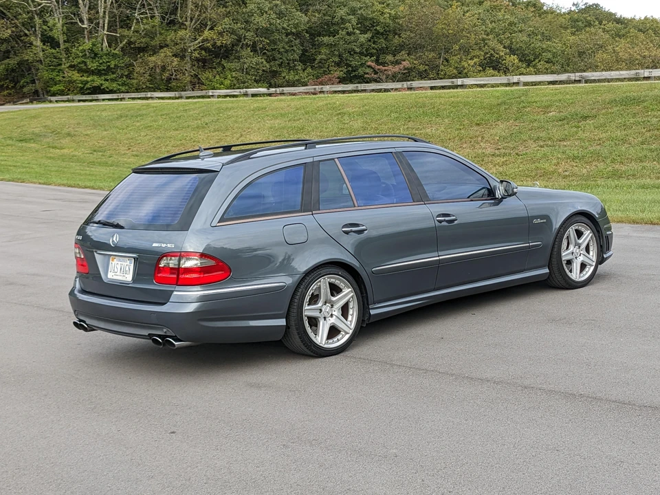 2007 Mercedes-Benz W211 E 55 & E 63 AMG - Image 24 of 31