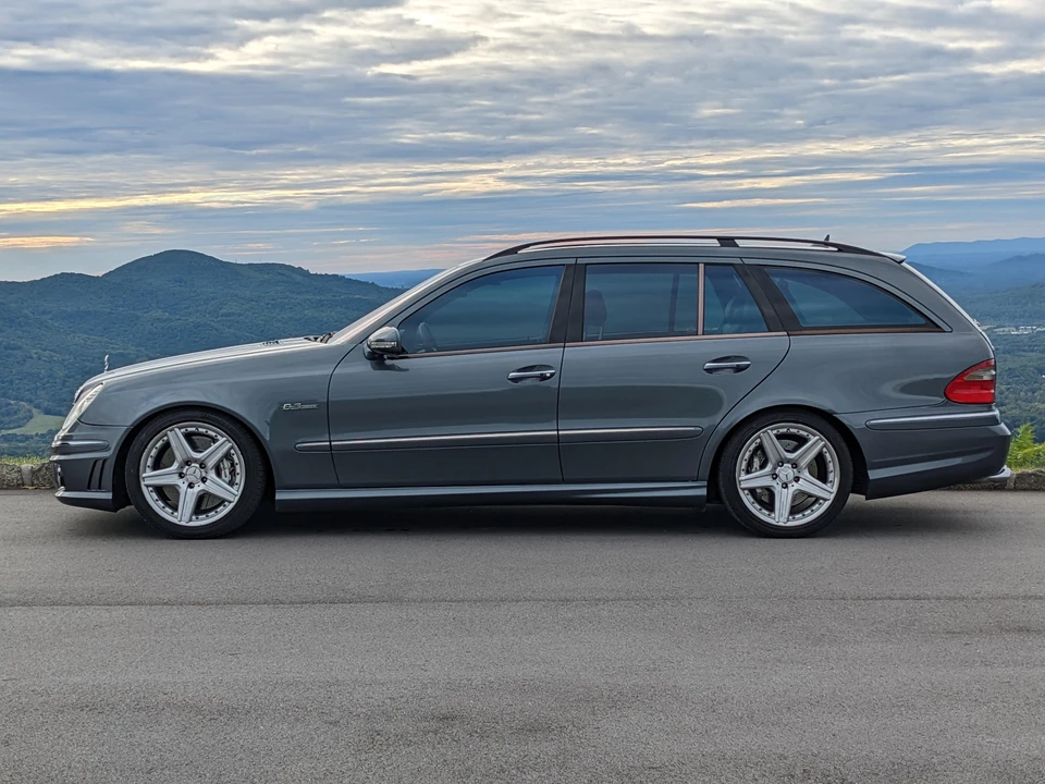 2007 Mercedes-Benz W211 E 55 & E 63 AMG - Image 13 of 31