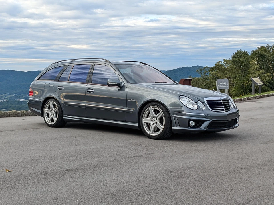 2007 Mercedes-Benz W211 E 55 & E 63 AMG - Image 26 of 31