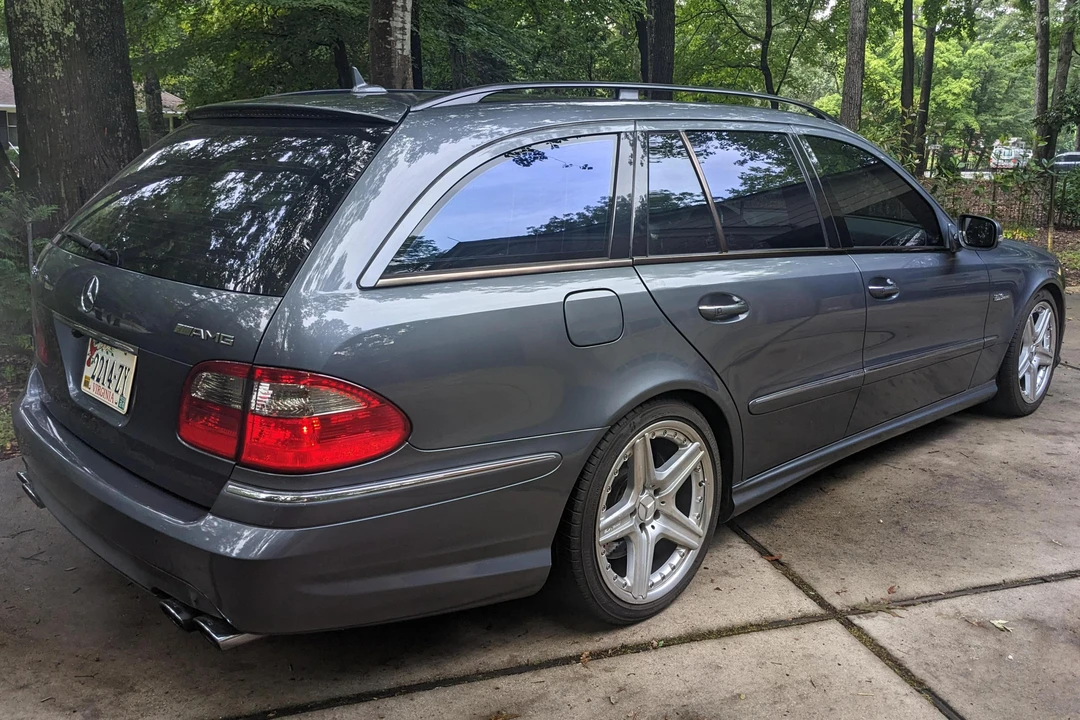 2007 Mercedes-Benz W211 E 55 & E 63 AMG - Image 4 of 31