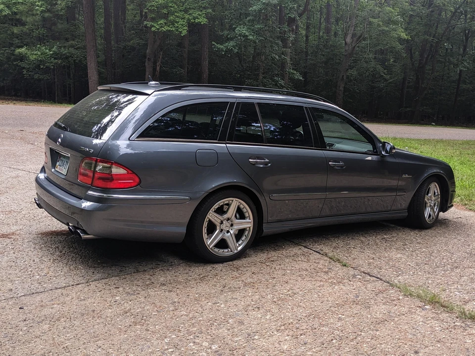2007 Mercedes-Benz W211 E 55 & E 63 AMG - Image 22 of 31