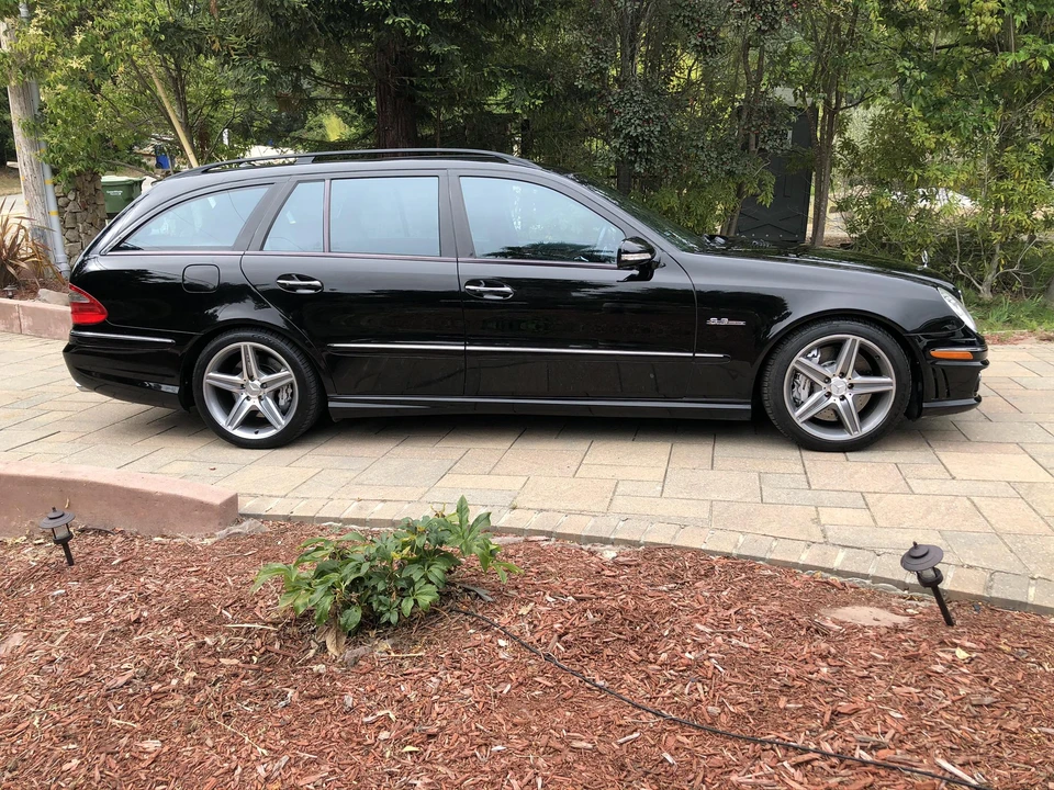 2007 Mercedes-Benz W211 E 55 & E 63 AMG - Image 4 of 31