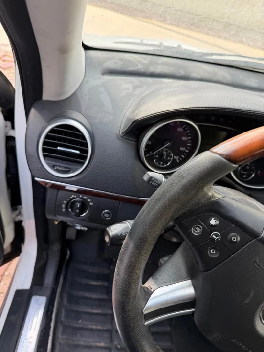 2007 Mercedes-Benz X164 GL-Class - Image 6 of 11