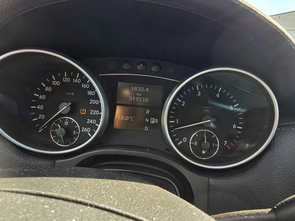 2007 Mercedes-Benz X164 GL-Class - Image 10 of 11