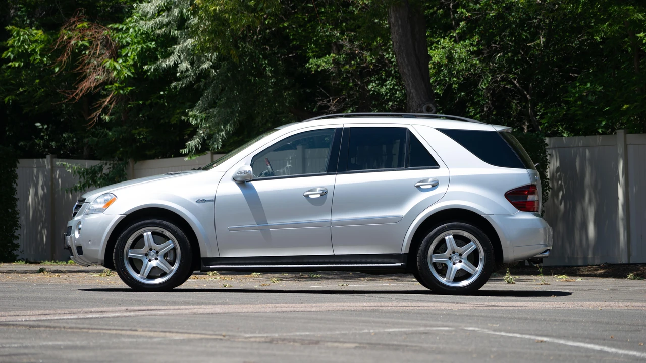 2007 Mercedes-Benz W164 ML 63 AMG - Image 9 of 31