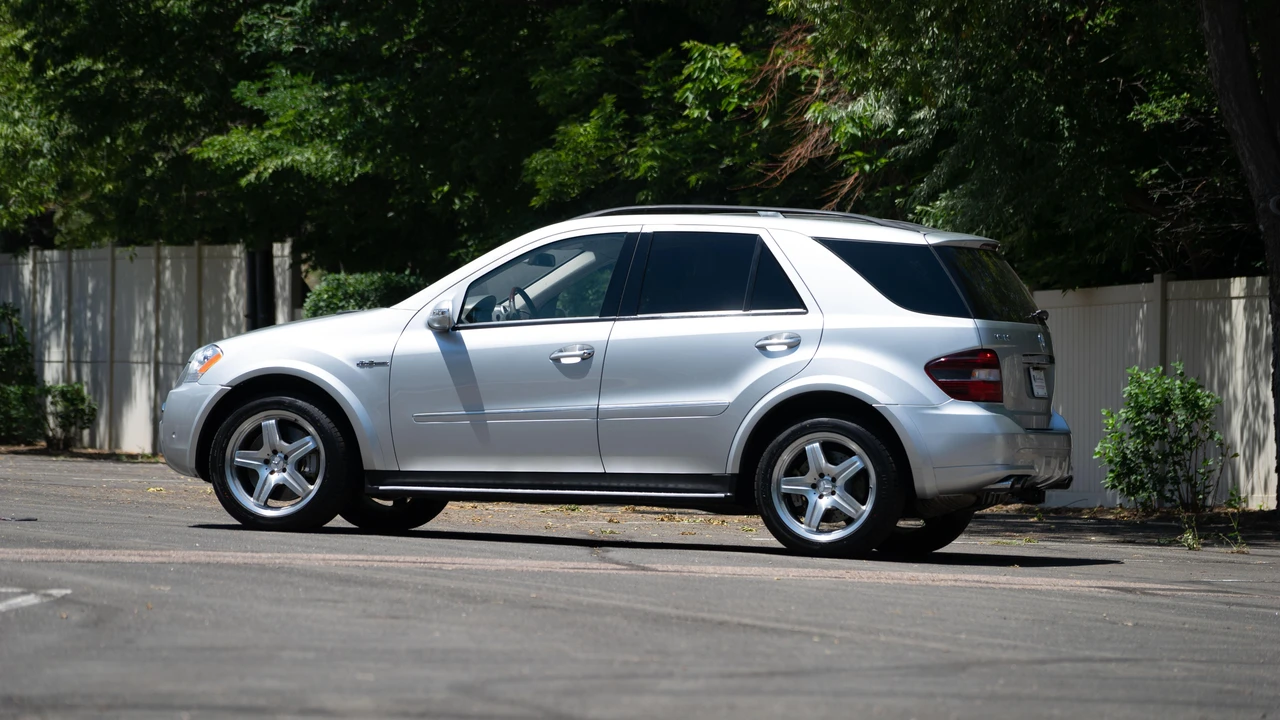 2007 Mercedes-Benz W164 ML 63 AMG - Image 10 of 31