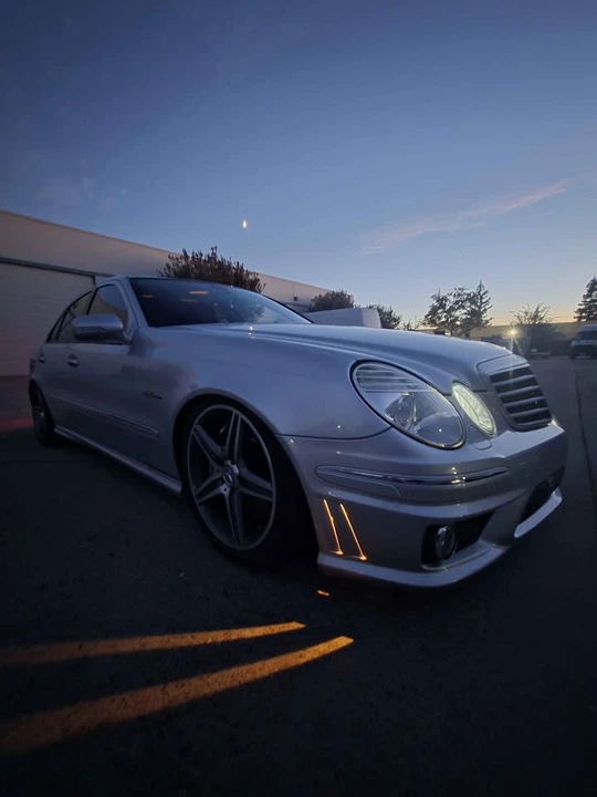 2007 Mercedes-Benz W211 E 55 & E 63 AMG - Image 2 of 2