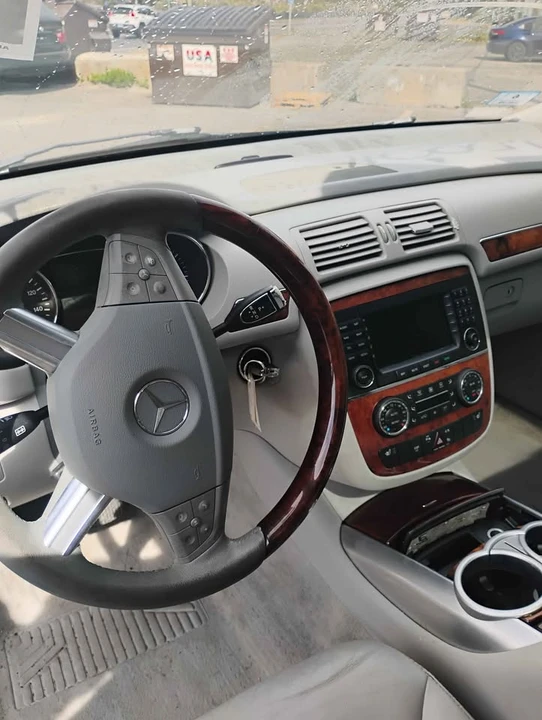 2007 Mercedes-Benz W251 R-Class - Image 2 of 9
