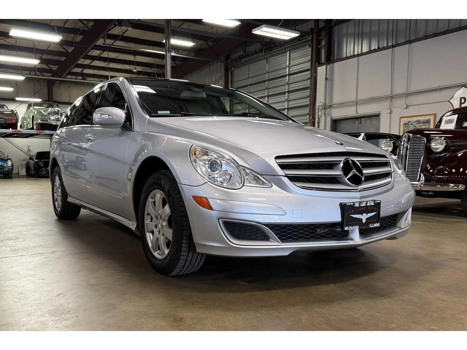 2007 Mercedes-Benz W251 R-Class - Image 2 of 31