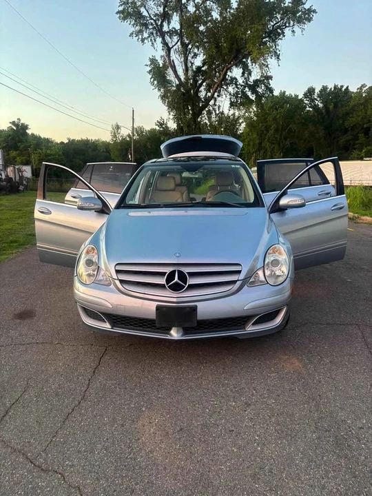 2007 Mercedes-Benz W251 R-Class - Image 12 of 17