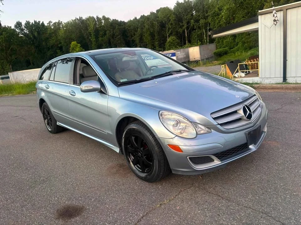 2007 Mercedes-Benz W251 R-Class - Image 2 of 17