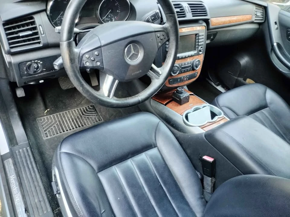2007 Mercedes-Benz W251 R-Class - Image 9 of 12