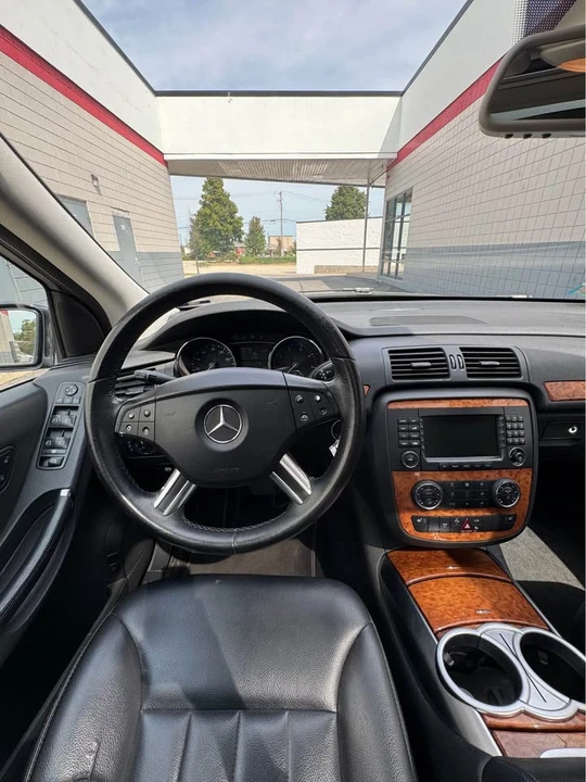 2007 Mercedes-Benz W251 R-Class - Image 9 of 11