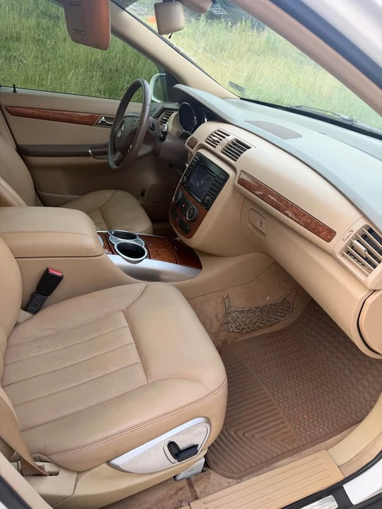 2007 Mercedes-Benz W251 R-Class - Image 12 of 20